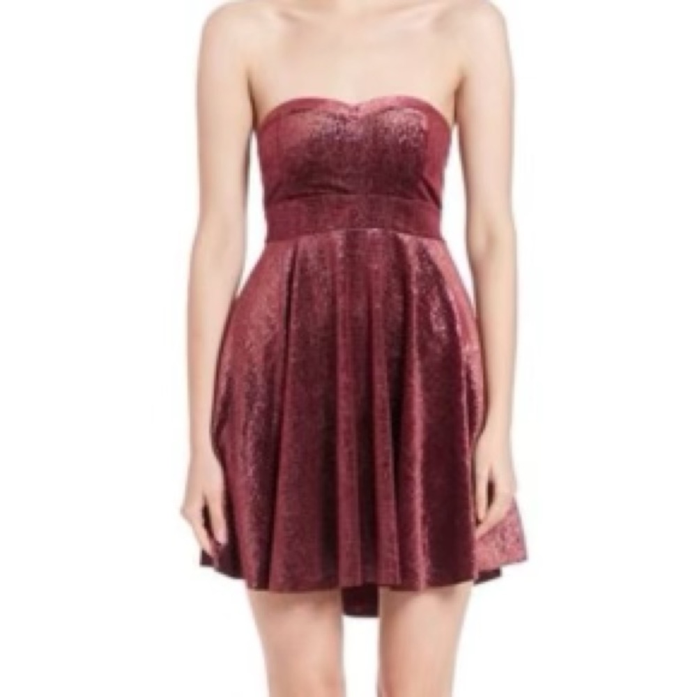 Women’s M Free People Burgundy Shattered‎ Stretchy Velvet Mini Dress NWOT